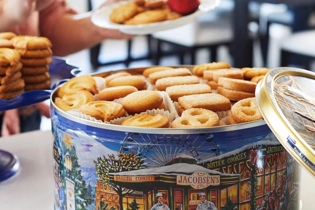 banh quy bo jacobsens bakery huong vi truyen thong tu dan mach